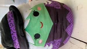 lot 42825 image: Squishmallow Mariposa Witch Plush 12 inch