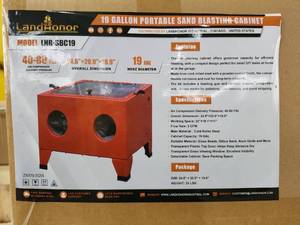 lot 5062 image: LandHonor - 19 Gallon Portable Sand Blasting Cabinet - Unused (LHR-SBC19)