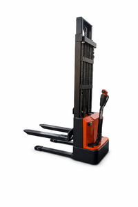 lot 6113 image: Starvox Electric Pallet Stacker Truck CDD15 - (unused)