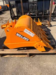 lot 6476 image: Captok - CAT305 24 Excavator Bucket - Unused