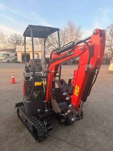 lot 6737 image: (MX15RX) CFG - Mini Excavator - Unused