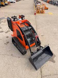 lot 6046 image: SDLL30 - Mini Skid Steer Loader - Unused