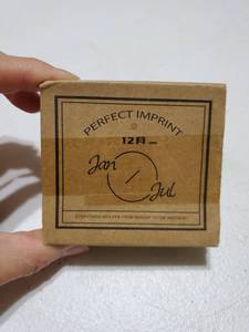 lot 15589 image: Ink Stamp jan-dec (no ink) - Retail $15