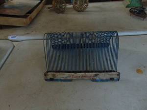 lot 2454 image: Lyric Junior Record Holder