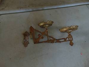 lot 2455 image: Double Lamp Holder