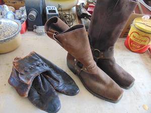 lot 2515 image: 2 Pairs of Vintage Boots