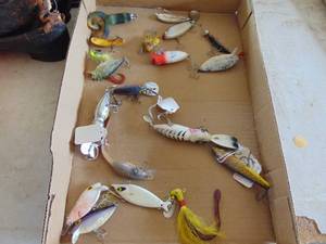 lot 2517 image: Selection of Fishing Lures