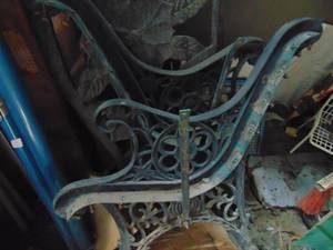 lot 2573 image: Cast Metal Bench Ends