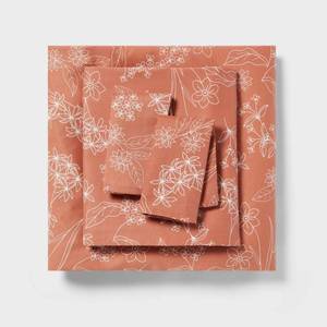 lot 4321 image: King Easy Care Cotton Blend Sateen Sheet Set Rust Floral - Room Essentials 225 Thread Count, Botanical Pattern, King Size - Retail $40
