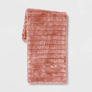 lot 4551 image: Textured Faux Fur Reversible Throw Blanket Pink - Threshold Soft, Cozy for Couch or Bed, Machine Washable - Retail $39