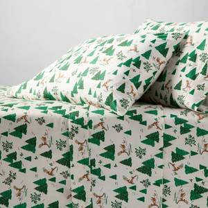 lot 4791 image: Full 400 Thread Count Christmas Holiday Performance Sheet Set Winter Scene - Threshold - Retail $45