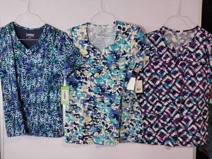 lot 67923 image: APPEARS NEW - Landau, Jockey & Bio Medical Scrub Tops Bundle (Size Small) 3 Pack