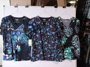 lot 67998 image: APPEARS NEW - Landau Medical Scrub Tops - Floral Print Collection (Size Large) 3 Pack