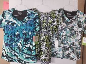 lot 68016 image: APPEARS NEW - Landau & Koi Medical Scrub Tops (Size Small) Lot of 3