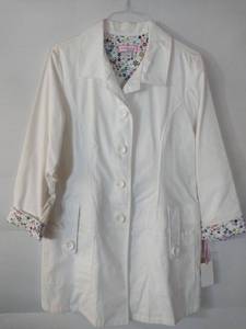 lot 68052 image: APPEARS NEW - Koi by Kathy Peterson White Medical Lab Coat (Size Large)
