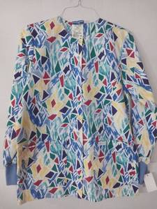 lot 68074 image: APPEARS NEW - 90s Colorful Geometric Print Scrub Jacket (Size Small)
