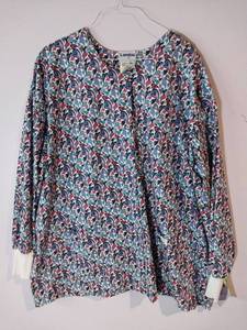 lot 68201 image: APPEARS NEW - Landau Floral Print Medical Scrub Jacket Style 7525 YGSP (Size 5XL)