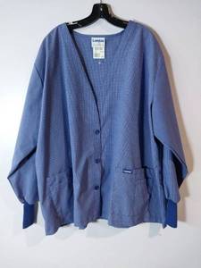 lot 68220 image: APPEARS NEW - Landau Professional Medical Scrub Jacket Style 7535 BGWP (Size 5XL)