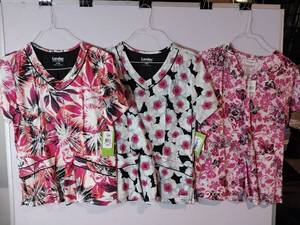 lot 68250 image: APPEARS NEW - Landau & Peaches Medical Scrub Tops Collection - Floral and Butterfly Prints (Size Medium) 3 Pack