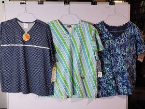 lot 68262 image: APPEARS NEW - Landau, ScrubZone & Peaches Medical Scrub Top Collection (Size XL) 3 Pack
