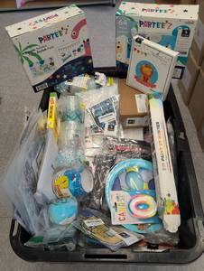 Party Supply Lot - Retail: $260
