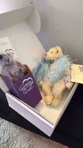 lot 1004 image: Annette Funicello collectible bears with box