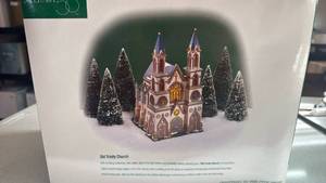 lot 1083 image: Department 56 Old Trinity Church