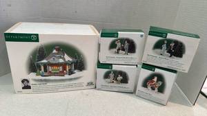 lot 1118 image: Department 56 heritage village Dorthys skate rental and villagers