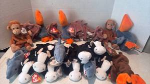 lot 1142 image: TY beanie babies