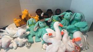 lot 1150 image: TY beanie babies