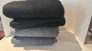 lot 1156 image: Felt fabric