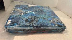 lot 1212 image: Fabric