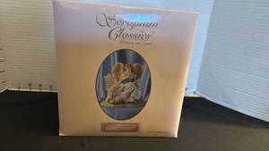 lot 1427 image: Seraphim Classics Dominique Simple Pleasures