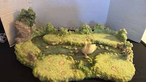 lot 1436 image: Seraphim Classics Pond display base