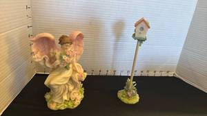 lot 1439 image: Seraphim Classics Amelia Eternal Bloom and garden of angel bird house