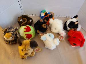 lot 1486 image: Puffkins