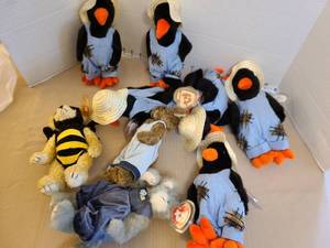 lot 1497 image: Ty beanies