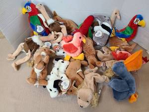 lot 1616 image: Ty beanies