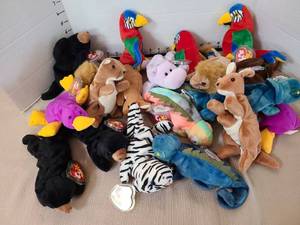 lot 1625 image: Ty beanies