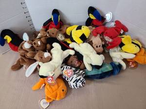 lot 1627 image: Ty beanies