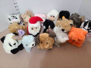 lot 1634 image: Puffkins