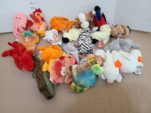 lot 1641 image: Ty beanies