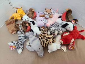 lot 1647 image: Ty beanies