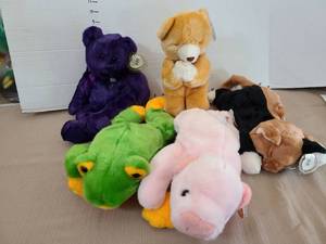 lot 1664 image: Ty Buddies