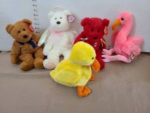 lot 1670 image: Ty Buddies