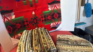 lot 3124 image: Pendleton and upholstery samples