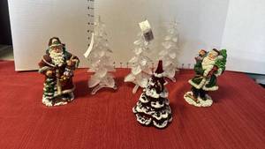 lot 3201 image: Fenton ruby red glass Christmas tree 5 inches tall Roman Santas and more