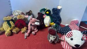 lot 3221 image: Beanie Babies