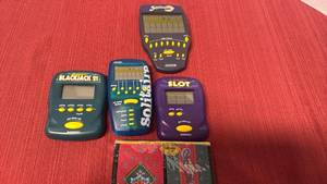 lot 3224 image: Radical 1990s Electronic Handheld Games Bundle