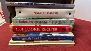 lot 3235 image: Cookbooks